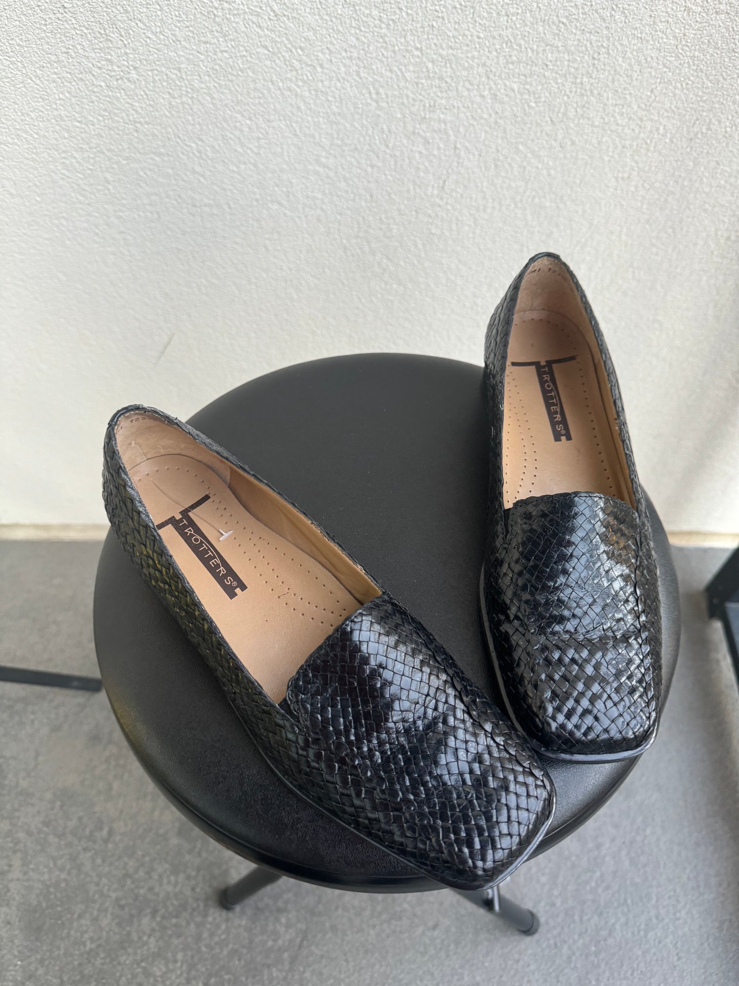 Vintage Leather Trotter’s Loafers