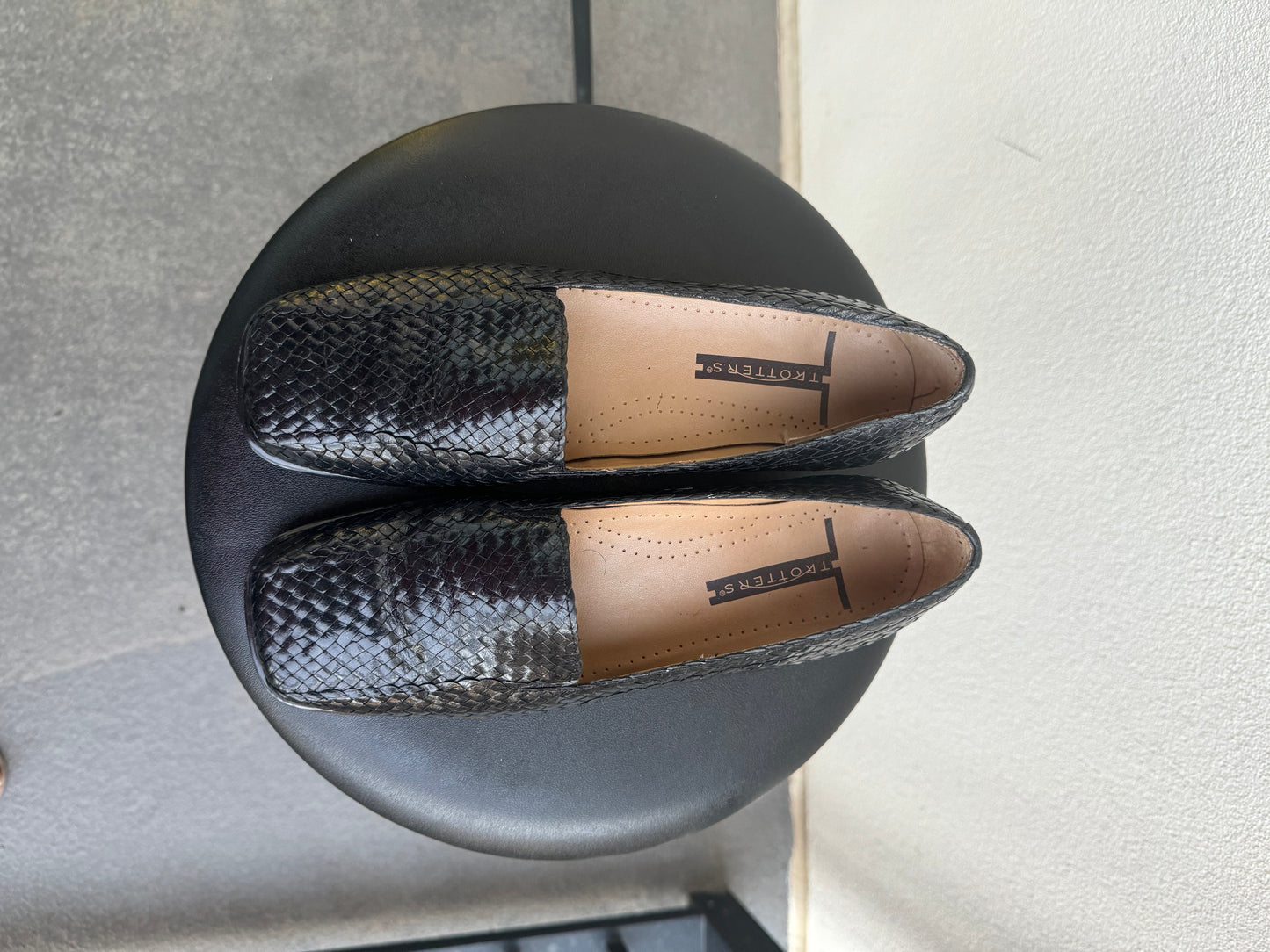 Vintage Leather Trotter’s Loafers
