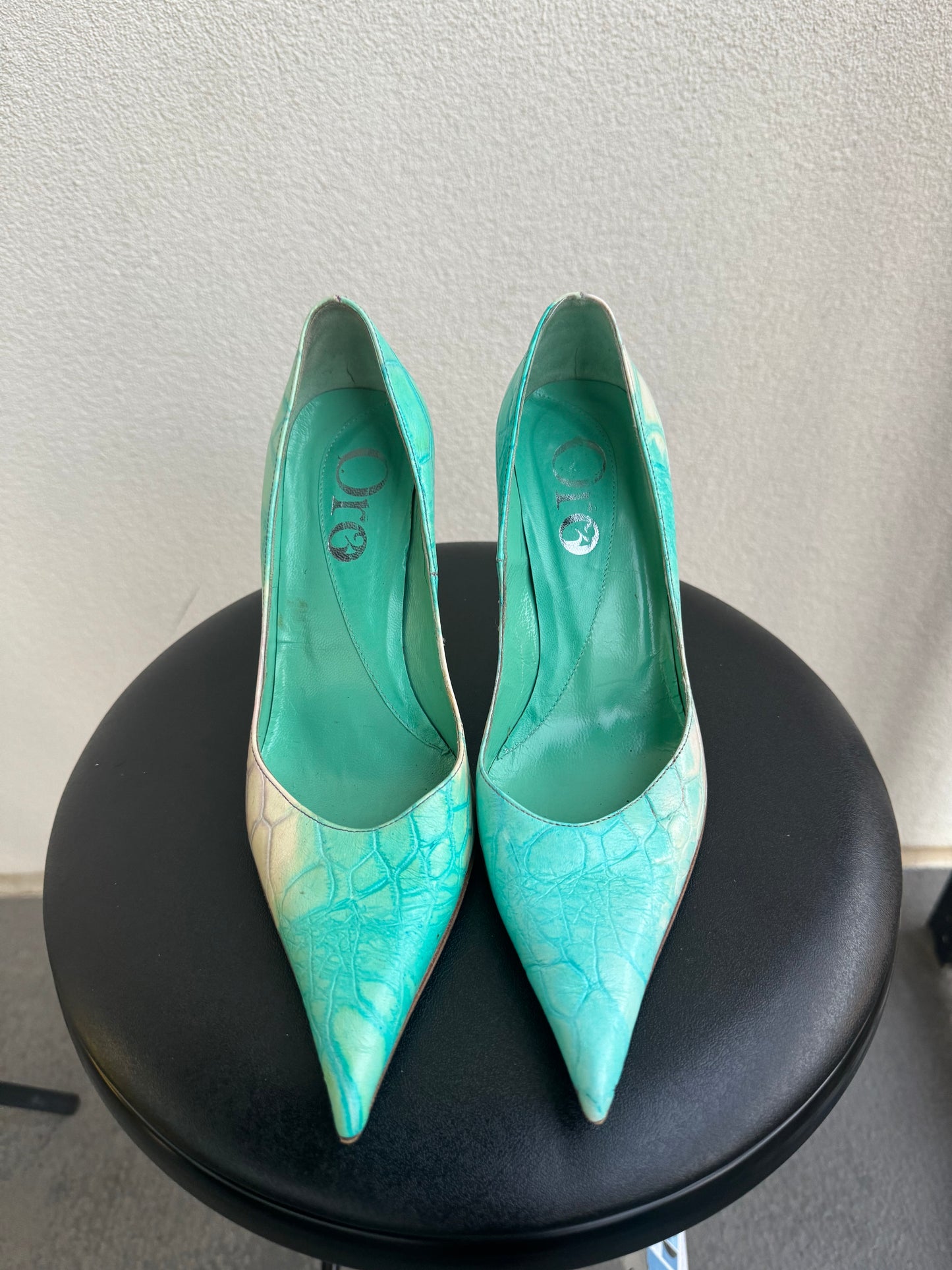 Vintage Italian Snakeskin Oro Heels